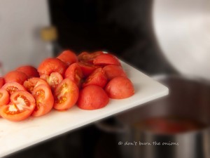 Peeled tomatoes