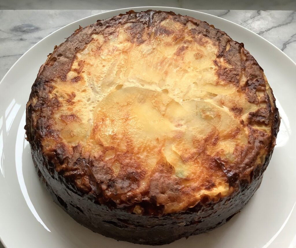 Deliciously easy gratin style potato cake 